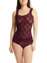 Load image into Gallery viewer, Hanky Panky Women&#39;s Signature Lace Classic Camisole